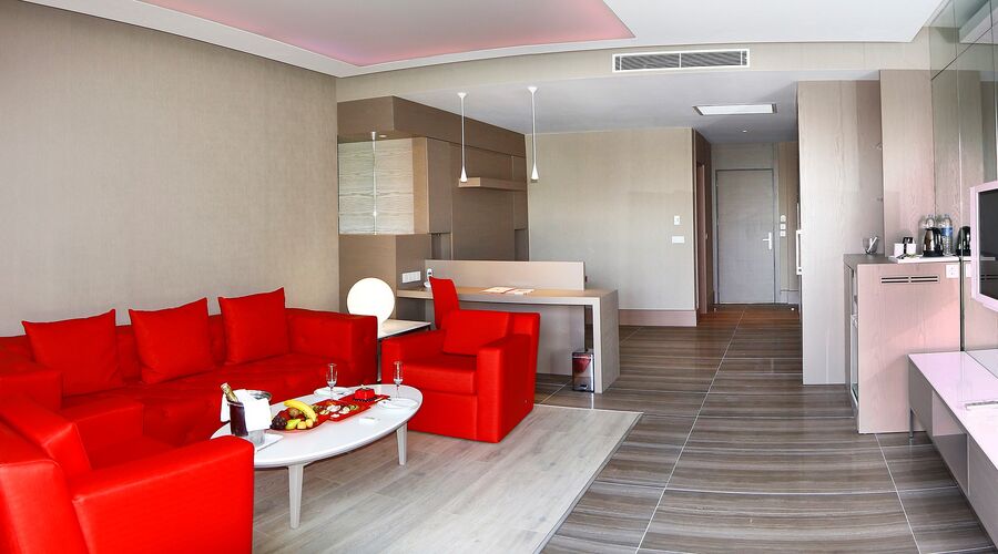 Adam & Eve Hotel +16