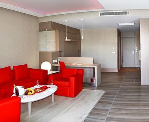 Adam & Eve Hotel +16