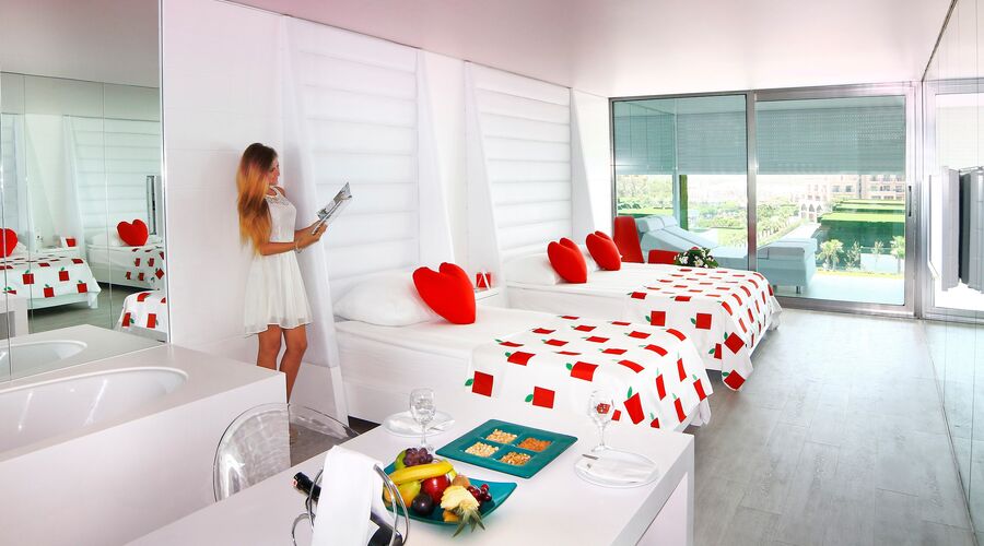 Adam & Eve Hotel +16