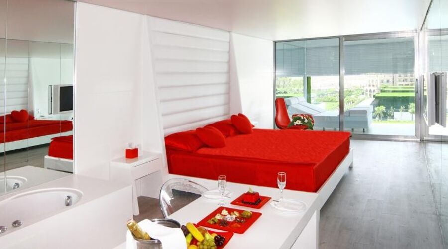 Adam & Eve Hotel +16