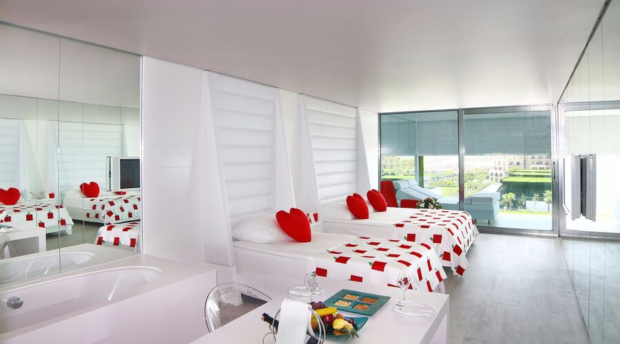 Adam & Eve Hotel +16