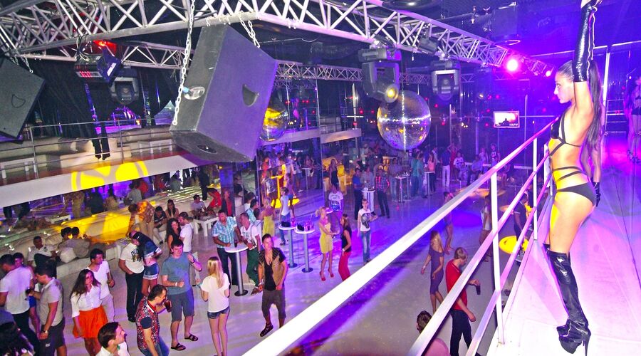 Adam & Eve Hotel +16