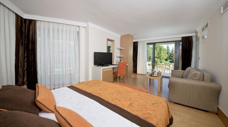 Limak Limra Hotel & Resort