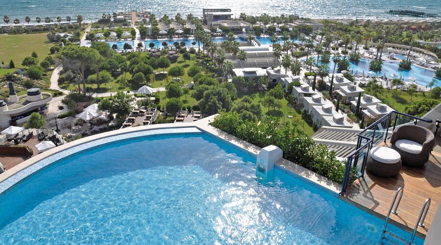 Susesi Luxury Resort