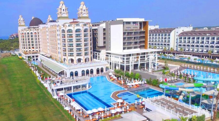 Jadore Hotel & Spa
