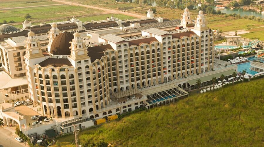 Jadore Hotel & Spa