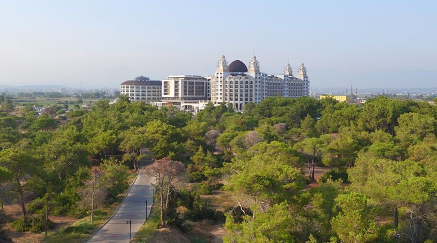 Jadore Hotel & Spa