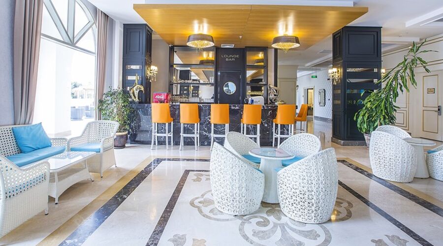 Jadore Hotel & Spa