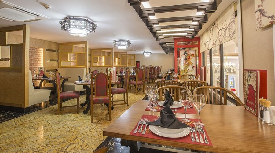 Jadore Hotel & Spa