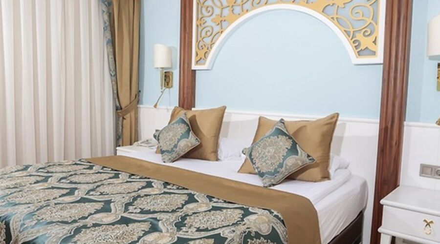 Jadore Hotel & Spa