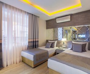 Hotel Turan Prince