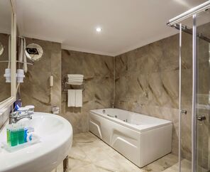 Hotel Turan Prince
