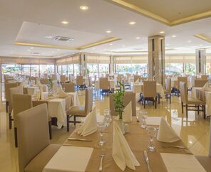 Hotel Turan Prince