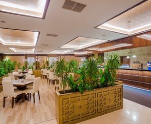 Hotel Turan Prince