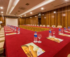 Hotel Turan Prince