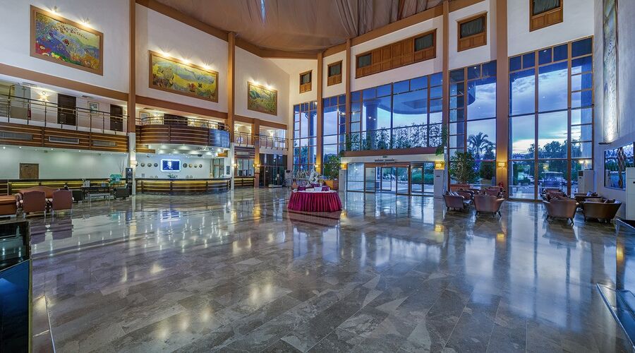 Selge Beach Resort & Spa