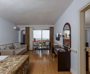 Selge Beach Resort & Spa