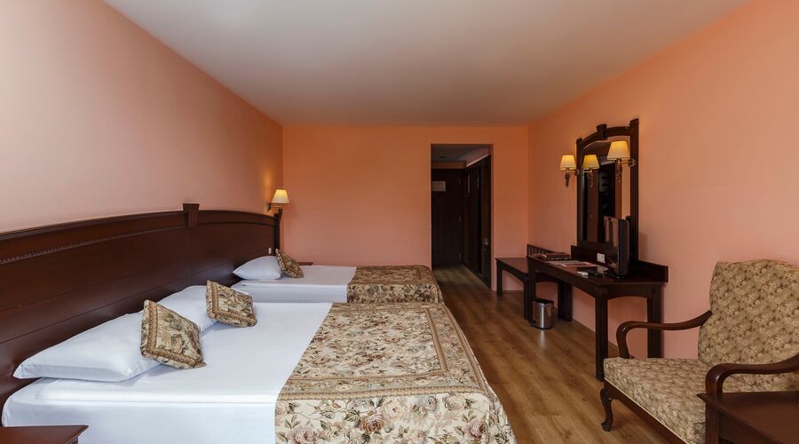 Selge Beach Resort & Spa