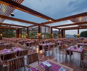 Selge Beach Resort & Spa