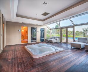 Concorde Luxury Resort & Casino & Convention & Spa