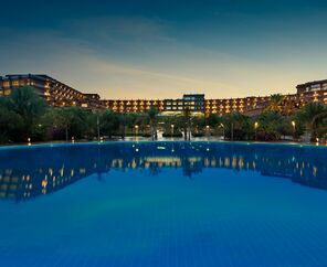Nuhun Gemisi Deluxe Hotel & Casino