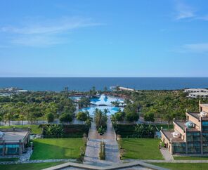 Nuhun Gemisi Deluxe Hotel & Casino