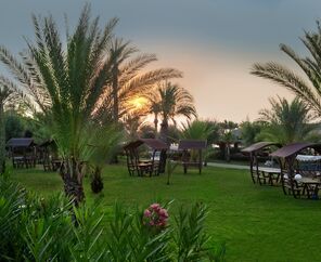 Nuhun Gemisi Deluxe Hotel & Casino