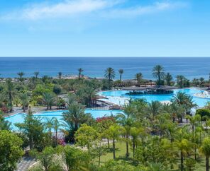 Nuhun Gemisi Deluxe Hotel & Casino