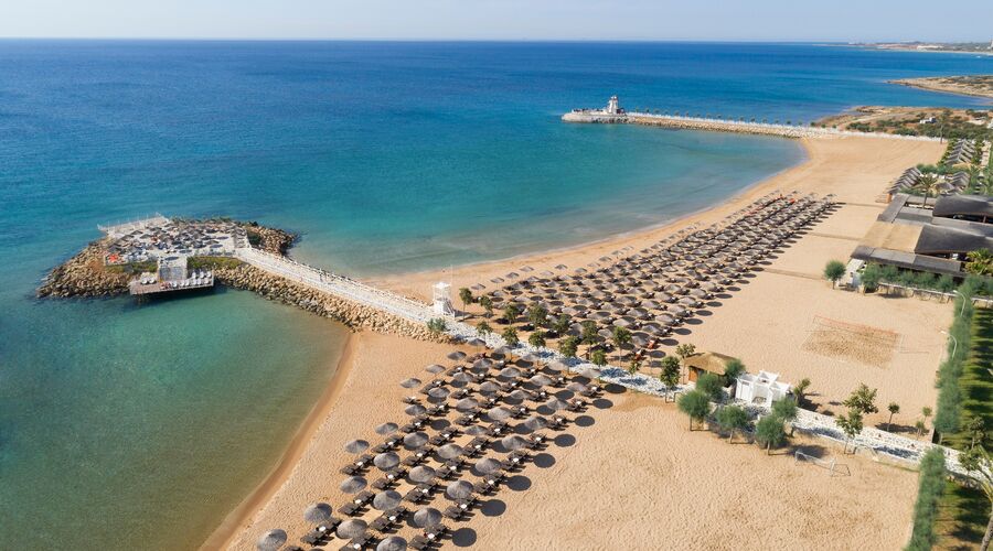Nuhun Gemisi Deluxe Hotel & Casino