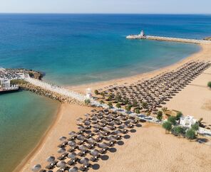 Nuhun Gemisi Deluxe Hotel & Casino