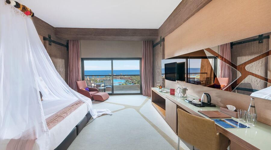Nuhun Gemisi Deluxe Hotel & Casino