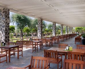 Nuhun Gemisi Deluxe Hotel & Casino