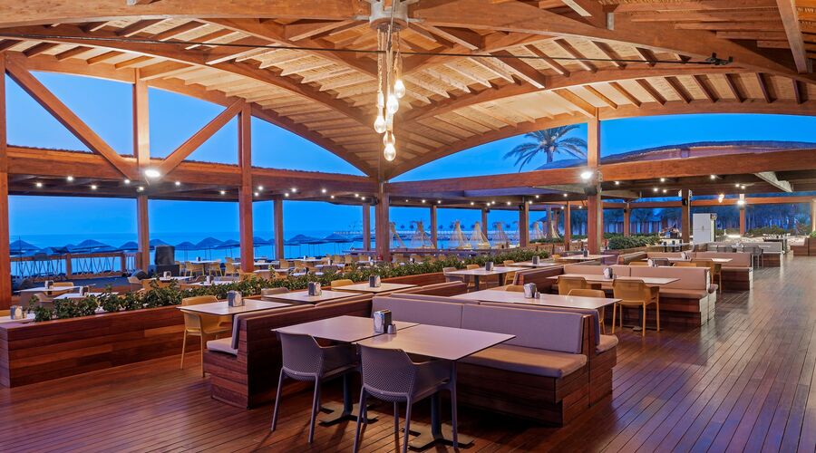 Nuhun Gemisi Deluxe Hotel & Casino