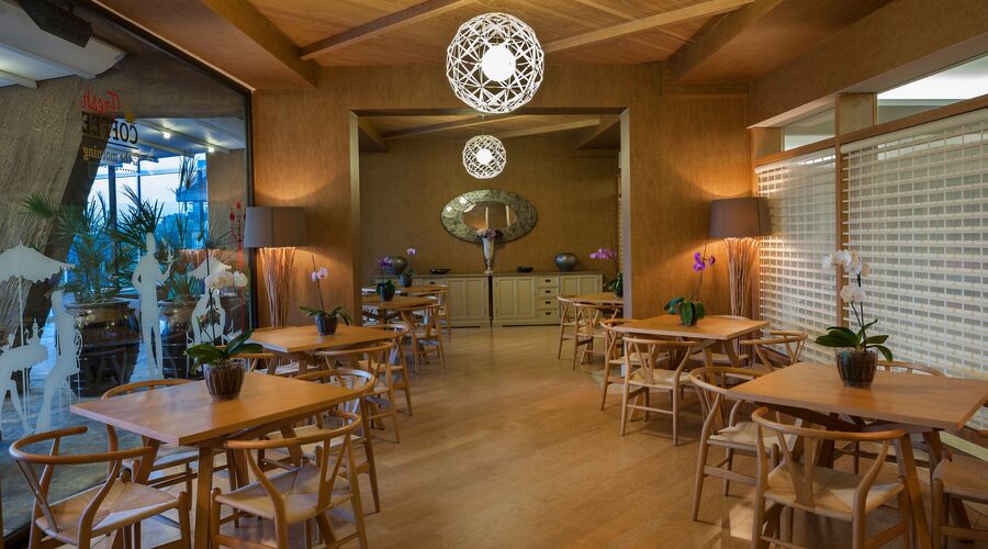 Nuhun Gemisi Deluxe Hotel & Casino