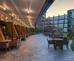Nuhun Gemisi Deluxe Hotel & Casino