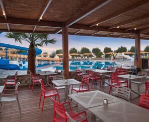 Nuhun Gemisi Deluxe Hotel & Casino