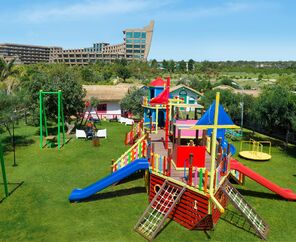 Nuhun Gemisi Deluxe Hotel & Casino
