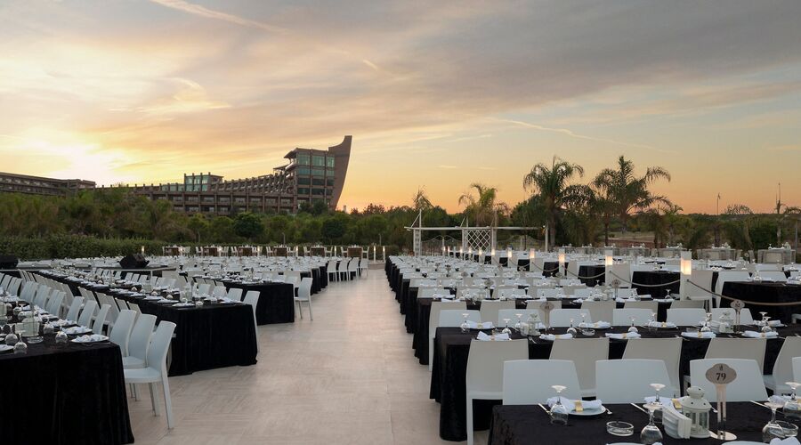 Nuhun Gemisi Deluxe Hotel & Casino