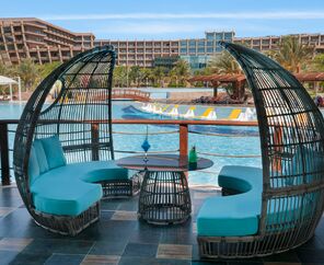 Nuhun Gemisi Deluxe Hotel & Casino