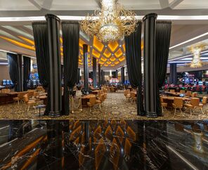 Nuhun Gemisi Deluxe Hotel & Casino