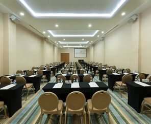 Nuhun Gemisi Deluxe Hotel & Casino