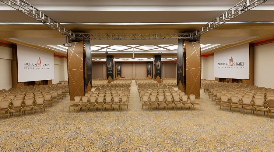 Nuhun Gemisi Deluxe Hotel & Casino