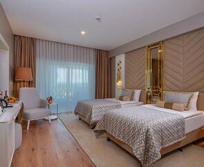 Limak Cyprus Deluxe Hotel