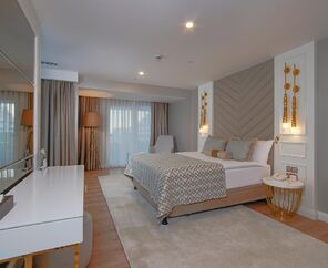 Limak Cyprus Deluxe Hotel