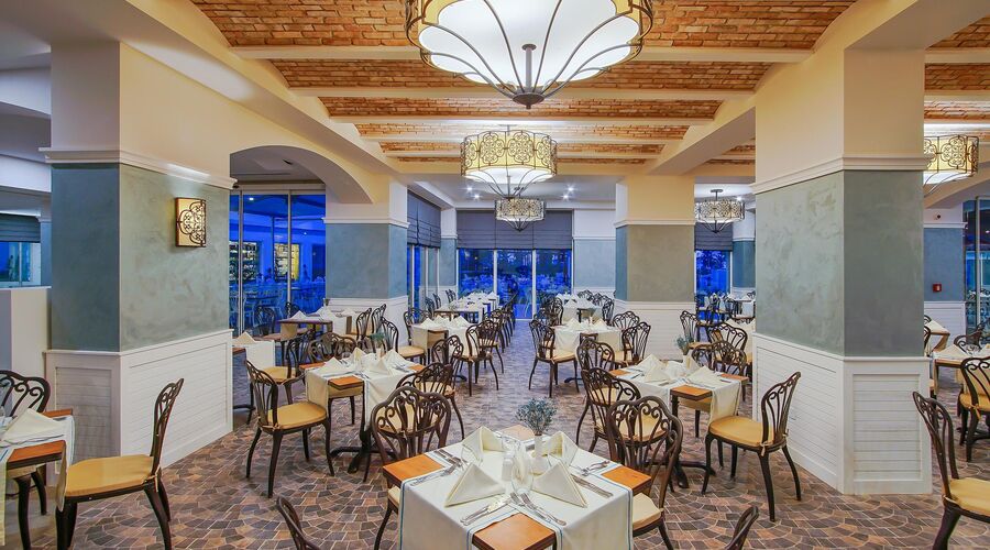 Limak Cyprus Deluxe Hotel