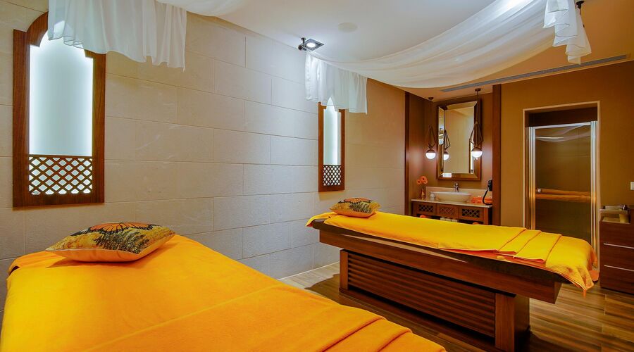 Limak Cyprus Deluxe Hotel