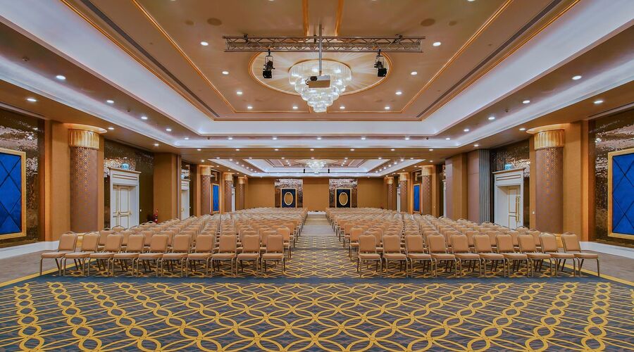 Limak Cyprus Deluxe Hotel