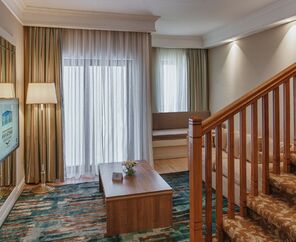Kaya Artemis Resort Casino