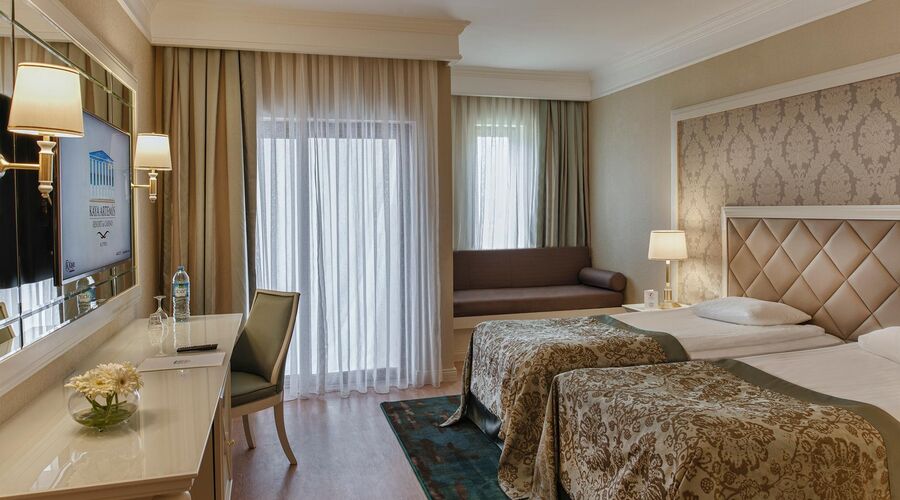 Kaya Artemis Resort Casino