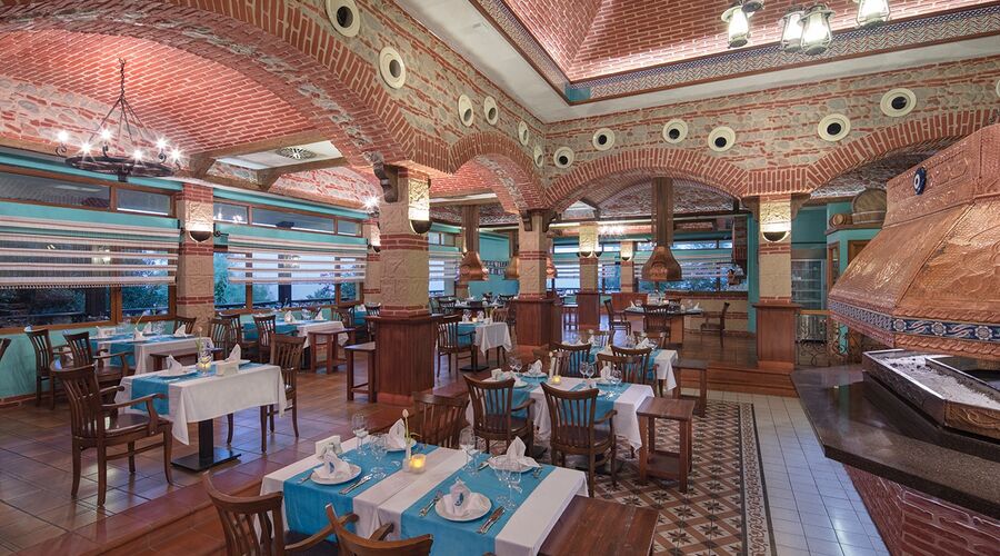 Merit Crystal Cove Hotel & Casino
